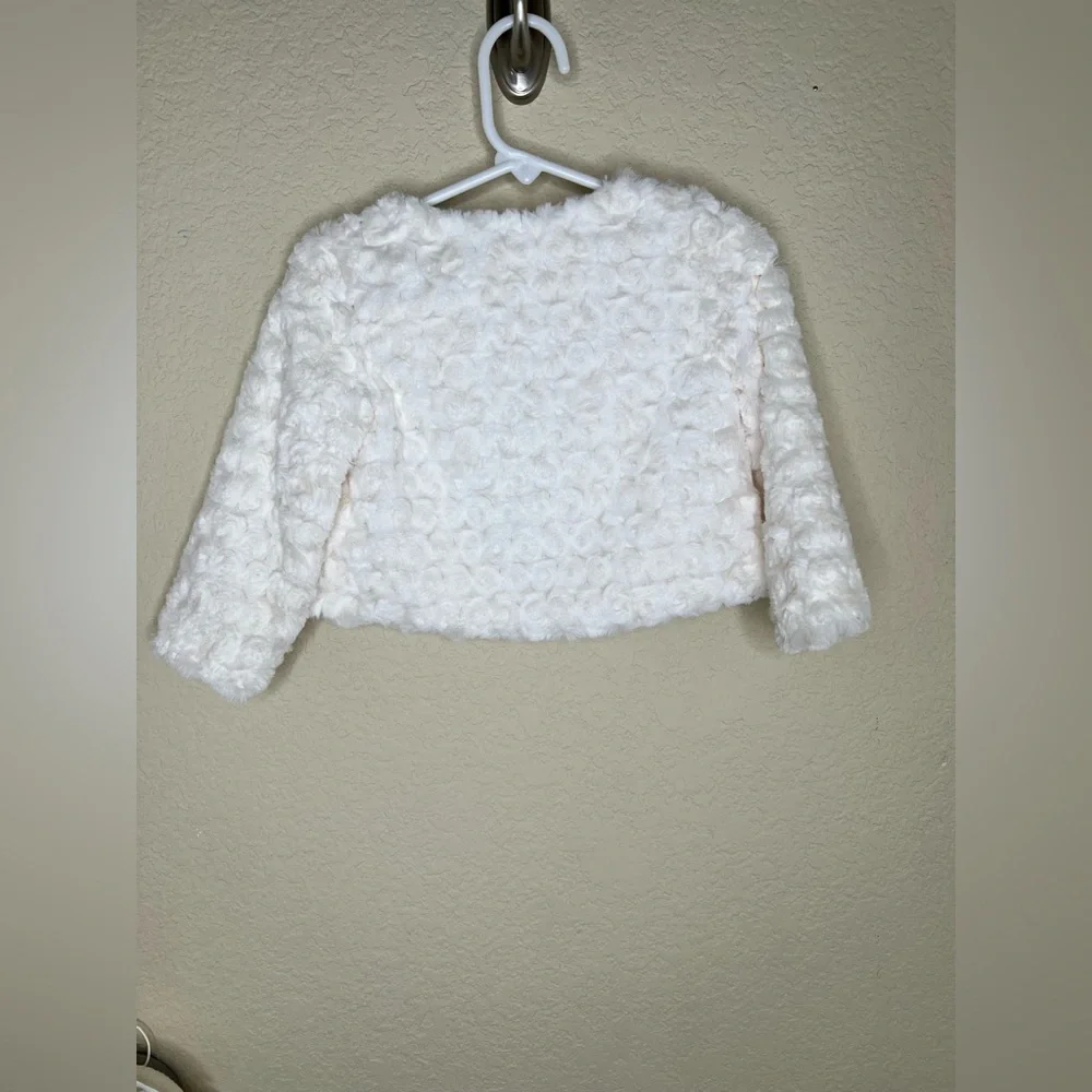 NTM: Gymboree Baby Girl Rosette Faux Fur Bolero Cream Special Occasion 12-24M